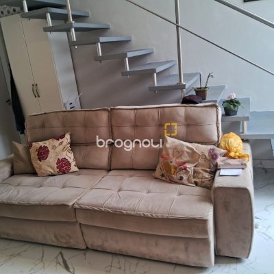 Casa com 88m², 2 quartos (sendo 2 suítes), 1 garagem, no bairro Rio Vermelho em Florianópolis