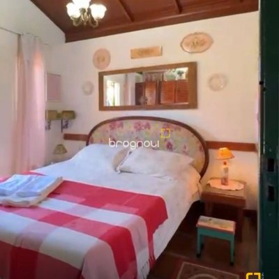 Casa com 54m², 1 quarto, 1 garagem, no bairro Cachoeira do Bom Jesus em Florianópolis