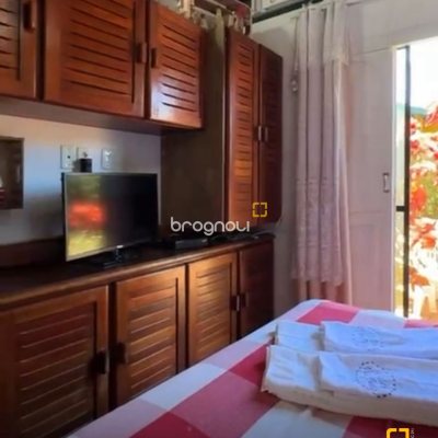 Casa com 54m², 1 quarto, 1 garagem, no bairro Cachoeira do Bom Jesus em Florianópolis