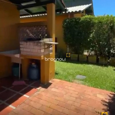 Casa com 54m², 1 quarto, 1 garagem, no bairro Cachoeira do Bom Jesus em Florianópolis