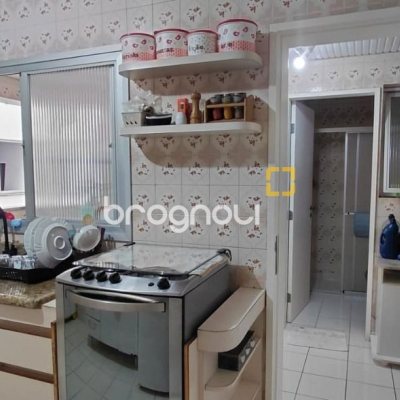 Apartamento com 91m², 2 quartos, no bairro Centro em Florianópolis