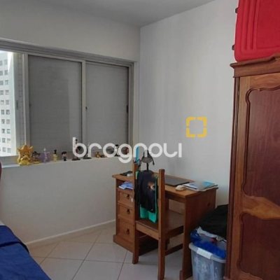 Apartamento com 91m², 2 quartos, no bairro Centro em Florianópolis