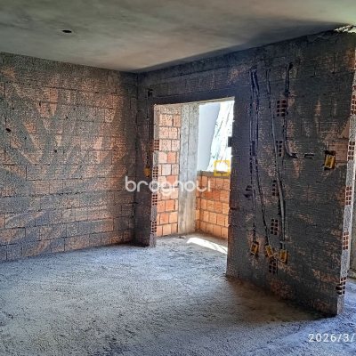 Apartamento com 58m², 2 quartos, 1 garagem, no bairro Serraria em São José