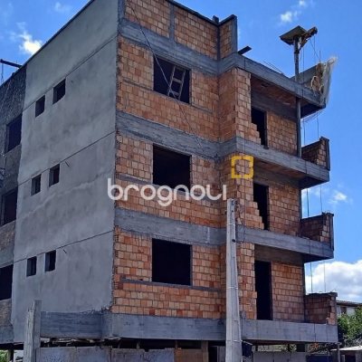 Apartamento com 69m², 2 quartos, 1 garagem, no bairro Serraria em São José
