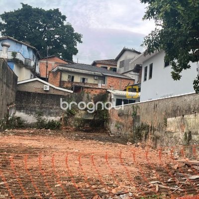 Terreno com 280m², no bairro Centro em Florianópolis