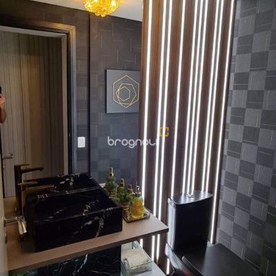 Apartamento com 165m², 4 quartos (sendo 4 suítes), 2 garagens, no bairro Centro em Florianópolis