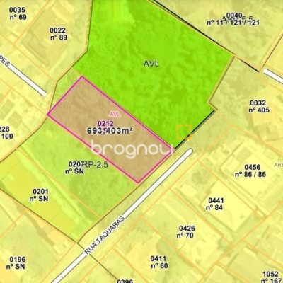 Terreno com 693m², no bairro Carvoeira em Florianópolis