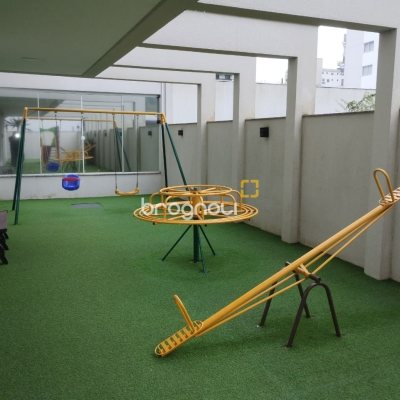 Apartamento com 72m², 2 quartos (sendo 1 suíte), 1 garagem, no bairro Pedra Branca em Palhoça