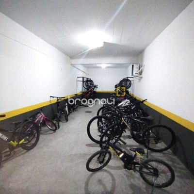 Apartamento com 72m², 2 quartos (sendo 1 suíte), 1 garagem, no bairro Pedra Branca em Palhoça