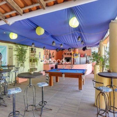 Casa com 1000m², 4 quartos (sendo 4 suítes), 4 garagens, no bairro São Miguel em Biguaçu