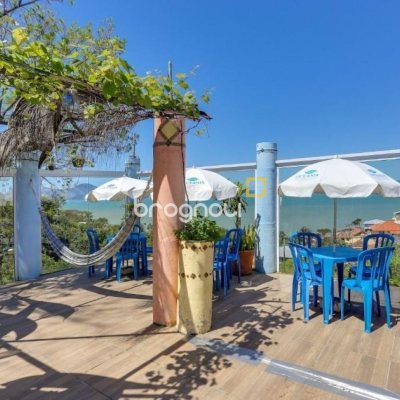 Casa com 1000m², 4 quartos (sendo 4 suítes), 4 garagens, no bairro São Miguel em Biguaçu