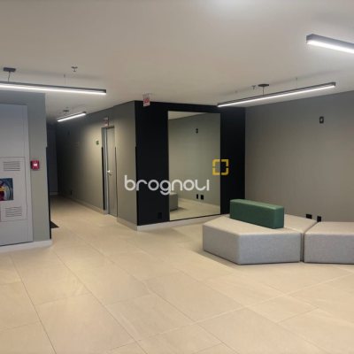 Studio com 32m², 1 quarto, 1 garagem, no bairro Trindade em Florianópolis