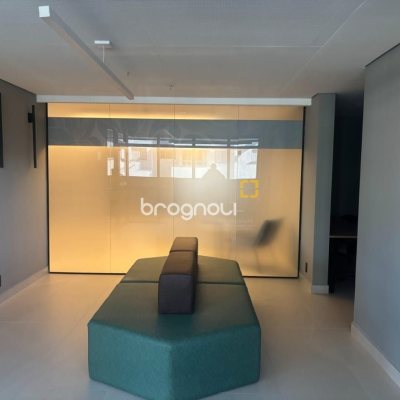 Studio com 32m², 1 quarto, 1 garagem, no bairro Trindade em Florianópolis