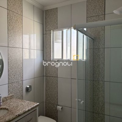 Casa com 177m², 4 quartos, 4 garagens, no bairro Jardim Atlântico em Florianópolis