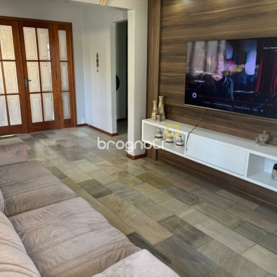 Casa com 177m², 4 quartos, 4 garagens, no bairro Jardim Atlântico em Florianópolis