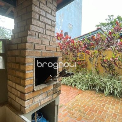 Casa com 54m², 1 quarto, 1 garagem, no bairro Cachoeira do Bom Jesus em Florianópolis