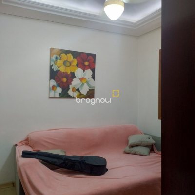 Casa com 212m², 4 quartos (sendo 1 suíte), 2 garagens, no bairro Vargem Grande em Florianópolis