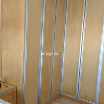 Apartamento com 99m², 3 quartos (sendo 1 suíte), 1 garagem, no bairro Coqueiros em Florianópolis