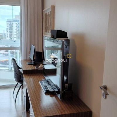 Apartamento com 99m², 3 quartos (sendo 1 suíte), 1 garagem, no bairro Coqueiros em Florianópolis