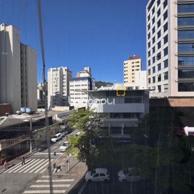 Apartamento com 49m², 1 quarto, no bairro Centro em Florianópolis