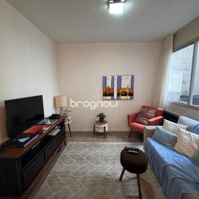 Apartamento com 49m², 1 quarto, no bairro Centro em Florianópolis