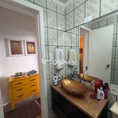 Apartamento com 49m², 1 quarto, no bairro Centro em Florianópolis