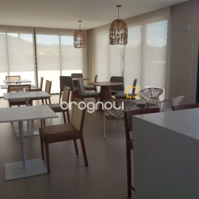 Loft com 53m², 1 quarto (sendo 1 suíte), 1 garagem, no bairro Lagoa da Conceição em Florianópolis