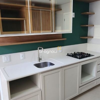 Loft com 53m², 1 quarto (sendo 1 suíte), 1 garagem, no bairro Lagoa da Conceição em Florianópolis
