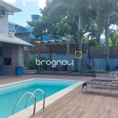 Casa com 136m², 2 quartos, 1 garagem, no bairro Rio Tavares em Florianópolis