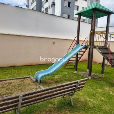 Apartamento com 120m², 4 quartos (sendo 1 suíte), 3 garagens, no bairro Balneário em Florianópolis