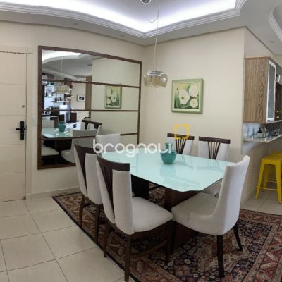 Apartamento com 120m², 4 quartos (sendo 1 suíte), 3 garagens, no bairro Balneário em Florianópolis