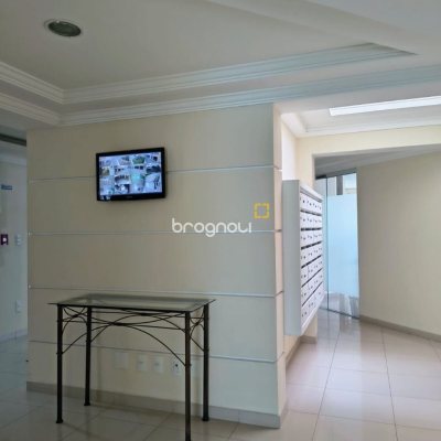 Apartamento com 120m², 4 quartos (sendo 1 suíte), 3 garagens, no bairro Balneário em Florianópolis