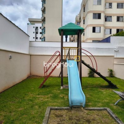 Apartamento com 120m², 4 quartos (sendo 1 suíte), 3 garagens, no bairro Balneário em Florianópolis