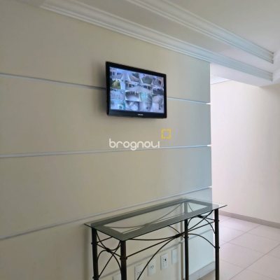 Apartamento com 120m², 4 quartos (sendo 1 suíte), 3 garagens, no bairro Balneário em Florianópolis