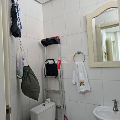 Apartamento com 120m², 4 quartos (sendo 1 suíte), 3 garagens, no bairro Balneário em Florianópolis