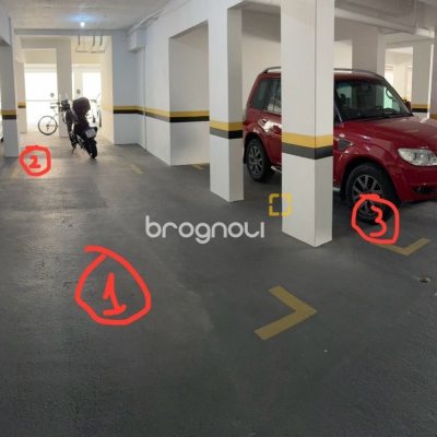 Apartamento com 120m², 4 quartos (sendo 1 suíte), 3 garagens, no bairro Balneário em Florianópolis