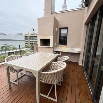 Cobertura com 137m², 4 quartos (sendo 4 suítes), 2 garagens, no bairro Jurerê em Florianópolis