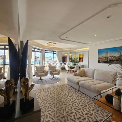 Cobertura com 337m², 3 quartos (sendo 1 suíte), 3 garagens, no bairro Balneário em Florianópolis