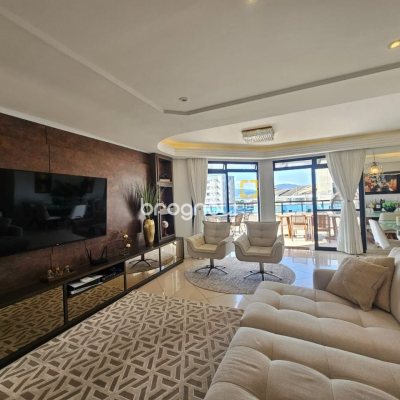 Cobertura com 337m², 3 quartos (sendo 1 suíte), 3 garagens, no bairro Balneário em Florianópolis