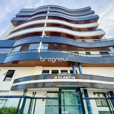 Cobertura com 337m², 3 quartos (sendo 1 suíte), 3 garagens, no bairro Balneário em Florianópolis