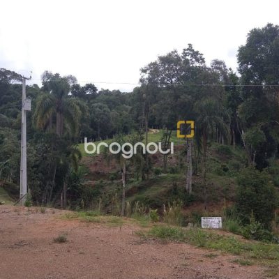 Sítio com 30000m², 1 quarto, no bairro Centro em Anitápolis