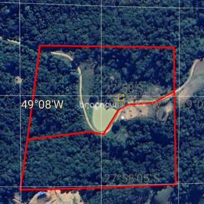 Sítio com 30000m², 1 quarto, no bairro Centro em Anitápolis