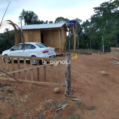 Sítio com 30000m², 1 quarto, no bairro Centro em Anitápolis