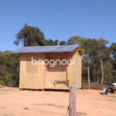 Sítio com 30000m², 1 quarto, no bairro Centro em Anitápolis