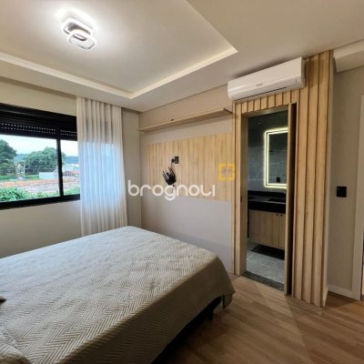 Casa de Condomínio com 185m², 3 quartos (sendo 3 suítes), 2 garagens, no bairro Cachoeira do Bom Jesus em Florianópolis