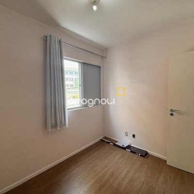 Apartamento com 95m², 3 quartos (sendo 1 suíte), 1 garagem, no bairro Centro em Florianópolis