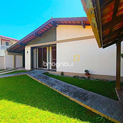 Casa com 153m², 3 quartos (sendo 1 suíte), 1 garagem, no bairro Ingleses em Florianópolis