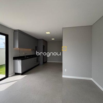 Studio com 75m², 1 quarto (sendo 1 suíte), 1 garagem, no bairro Coqueiros em Florianópolis