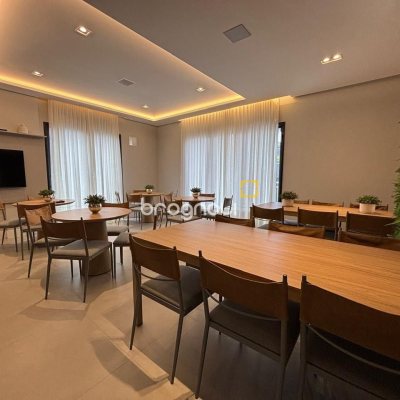 Studio com 75m², 1 quarto (sendo 1 suíte), 1 garagem, no bairro Coqueiros em Florianópolis