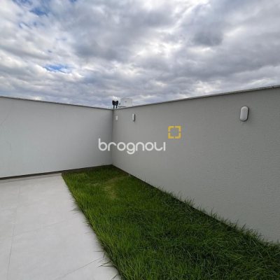 Studio com 75m², 1 quarto (sendo 1 suíte), 1 garagem, no bairro Coqueiros em Florianópolis